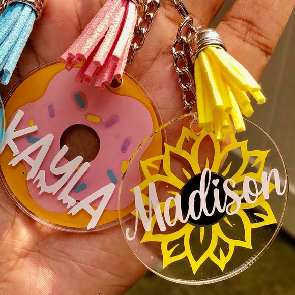 ⭐️2 for $15 ⭐️ Customized Designed Personalized Keychains: Holiday Gift Ideas - Picture 15 of 17